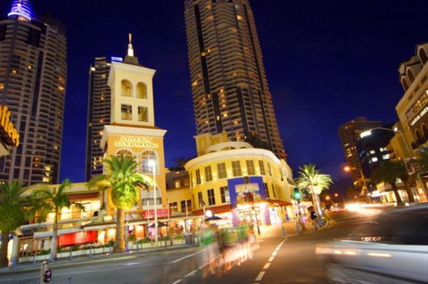 The Towers Of Chevron Renaissance - Holidays Gold Coast - Accommodation China 0