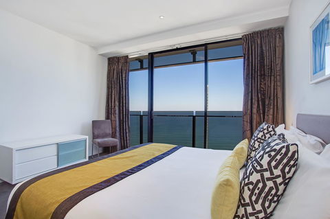 Mantra Circle On Cavill - Accommodation China 15