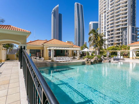 Towers Of Chevron - Private Apartment - Accommodation China 11