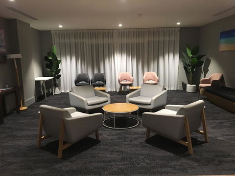 Woodroffe Hotel - Accommodation Asia 4
