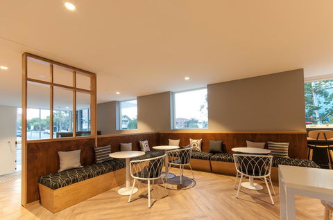 Woodroffe Hotel - Accommodation Asia 25