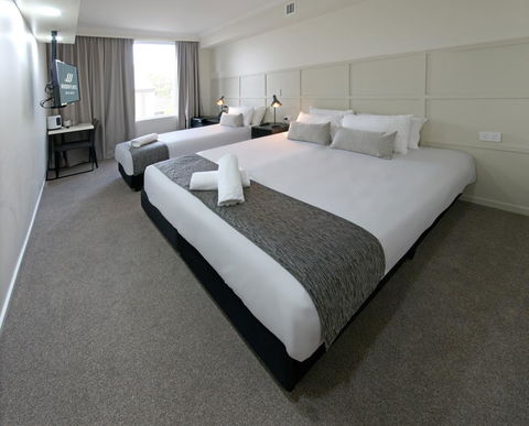 Woodroffe Hotel - Accommodation Asia 13