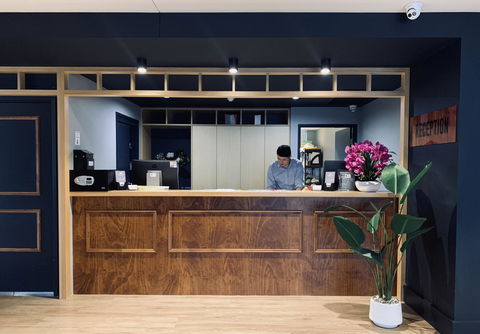 Woodroffe Hotel - Accommodation Asia 2