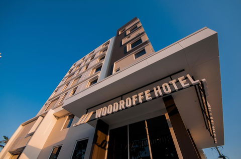 Woodroffe Hotel - Accommodation Asia 18