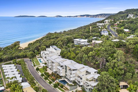 Rainbow Sea Resort - Accommodation Asia 1
