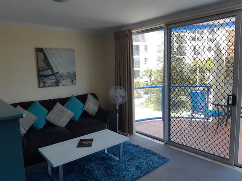 Surfers Beach Resort One - Accommodation China 13