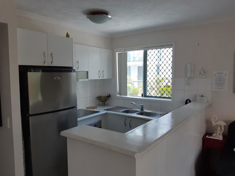 Surfers Beach Resort One - Accommodation China 8