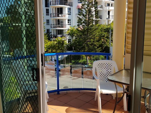 Surfers Beach Resort One - Accommodation China 25