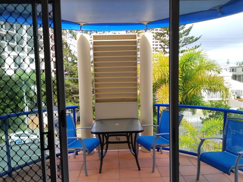 Surfers Beach Resort One - Accommodation China 6