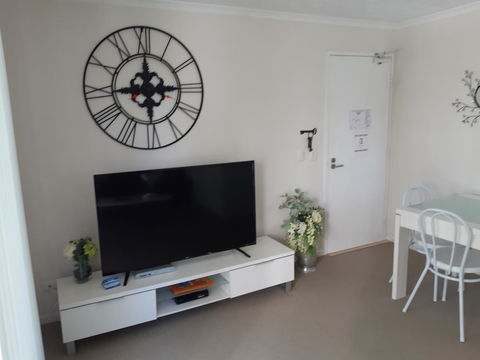 Surfers Beach Resort One - Accommodation China 4