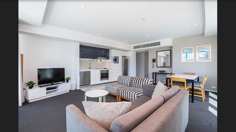 Gold Coast Private Apartments - H Residences, Surfers Paradise - Accommodation Asia 33