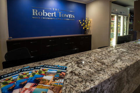 The Robert Towns - Accommodation Guide 2