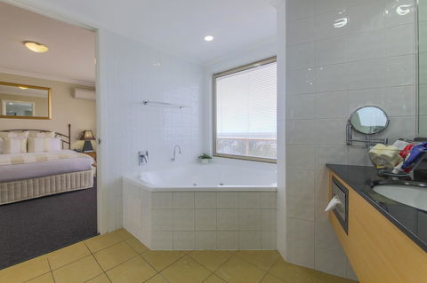 Mantra Mackay - Accommodation Guide 30
