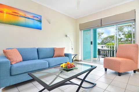 Le Cher Du Monde Adults Only - Accommodation Guide 6
