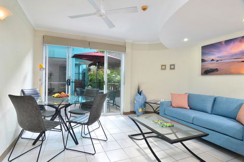 Le Cher Du Monde Adults Only - Accommodation Guide 8