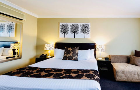 Ambassador On Ruthven - Accommodation Guide 14