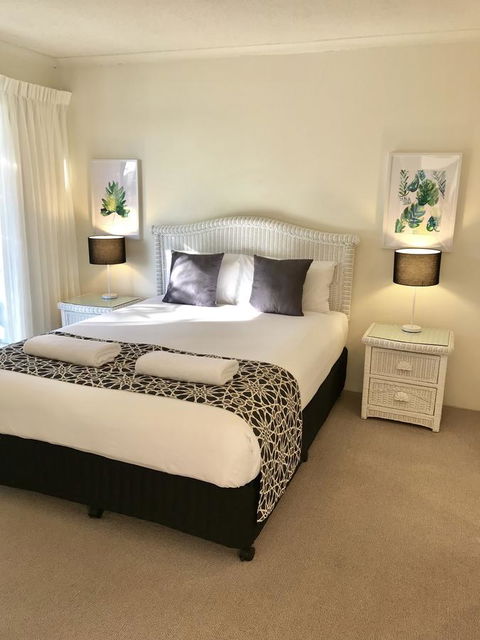Noosa Boutique Apartments & Elkhorn Villas - Accommodation Asia 31