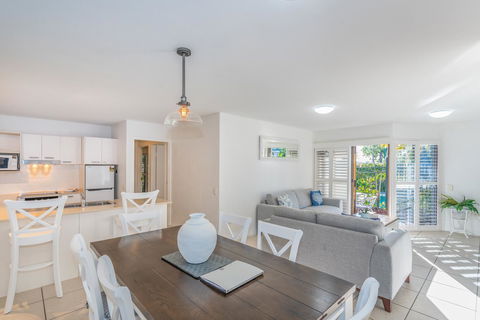 Noosa Boutique Apartments & Elkhorn Villas - Accommodation Asia 15