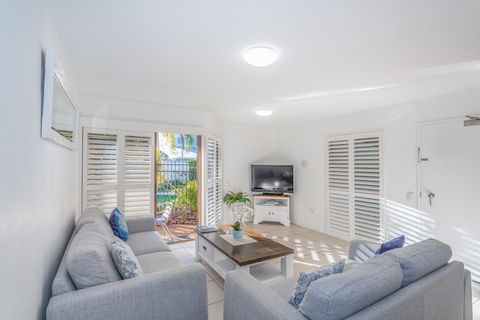 Noosa Boutique Apartments & Elkhorn Villas - Accommodation Asia 5