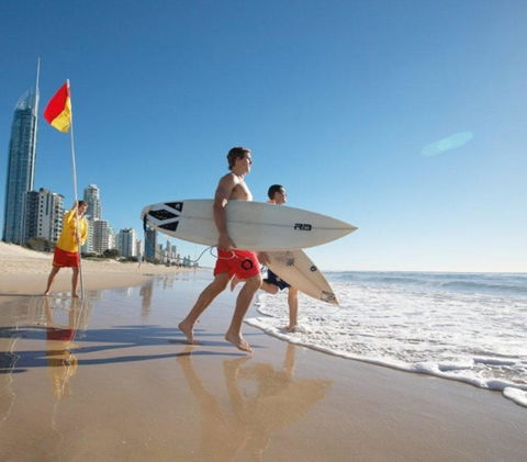 Surfers International Apartments - Accommodation China 29