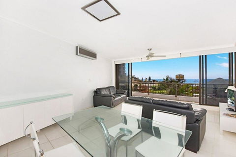 Surfers International Apartments - Accommodation China 24