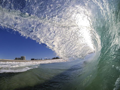 Kirra Surf Apartments - Accommodation Asia 14
