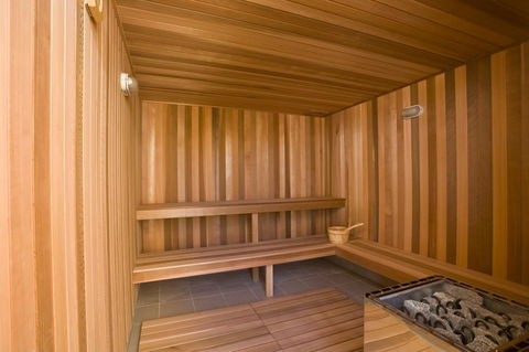 Kirra Surf Apartments - Accommodation Asia 24