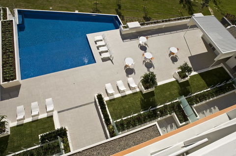Kirra Surf Apartments - Accommodation Asia 13