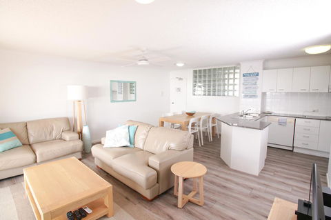San Marino By The Sea Apartments - Accommodation Guide 15