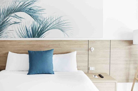 Novotel Cairns Oasis Resort - Accommodation Asia 10