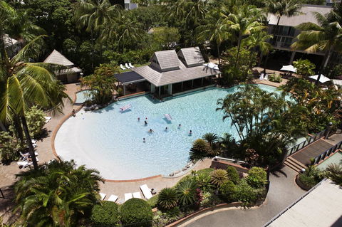 Novotel Cairns Oasis Resort - Accommodation Asia 37