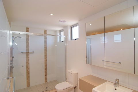 Coral Cove Apartments - Accommodation Asia 12