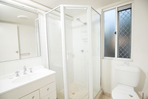 Bay Of Palms - Accommodation China 33