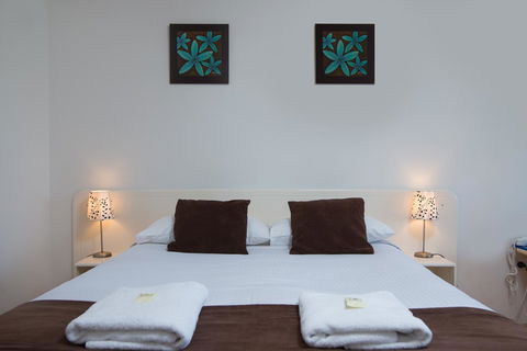 Bay Of Palms - Accommodation China 34