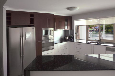 Waters Edge Apartment Cairns - Accommodation Asia 8