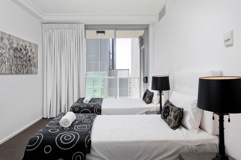 Mantra On The Quay - Accommodation Asia 17