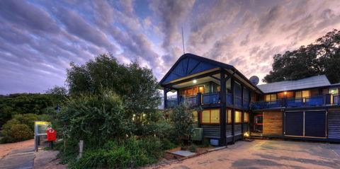 Fraser Island Retreat - Accommodation Asia 4