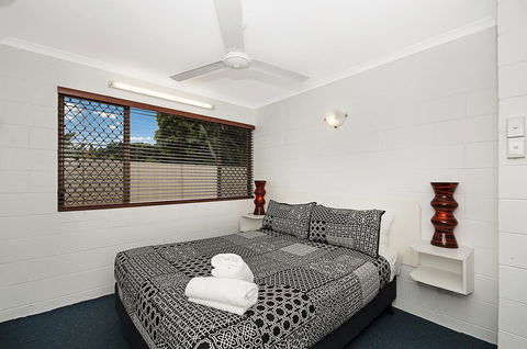 Townsville Holiday Apartments - Accommodation Asia 16