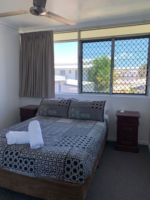 Townsville Holiday Apartments - Accommodation Asia 6