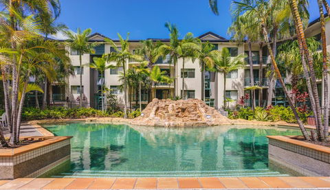 Currumbin Sands On The Beach - Accommodation Asia 3
