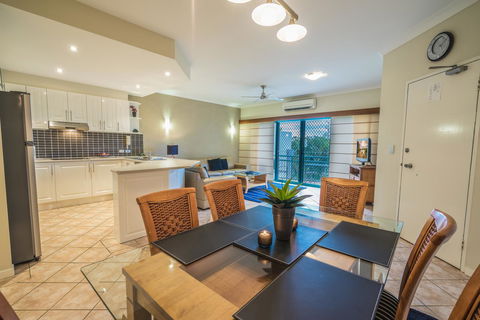 Currumbin Sands On The Beach - Accommodation Asia 21