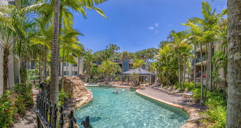 Currumbin Sands On The Beach - Accommodation Asia 4