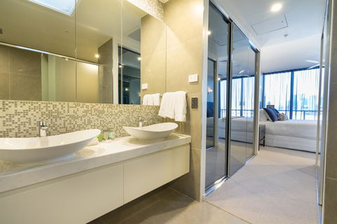 Arena Apartments By CLLIX - Accommodation Asia 14