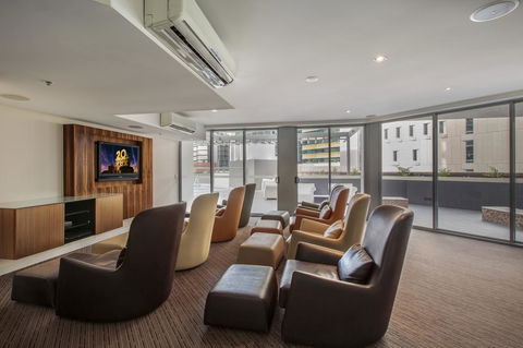 Evolution Apartments - Accommodation China 4