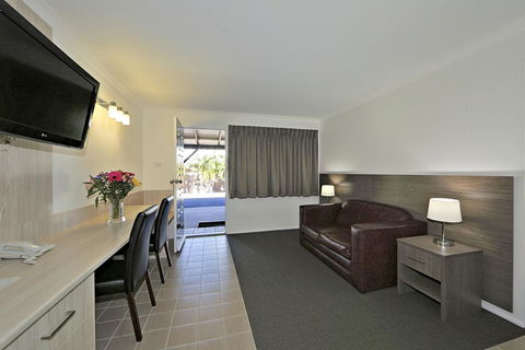 Smart Motels Bert Hinkler - Accommodation Guide 29