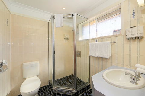 Smart Motels Bert Hinkler - Accommodation Guide 14