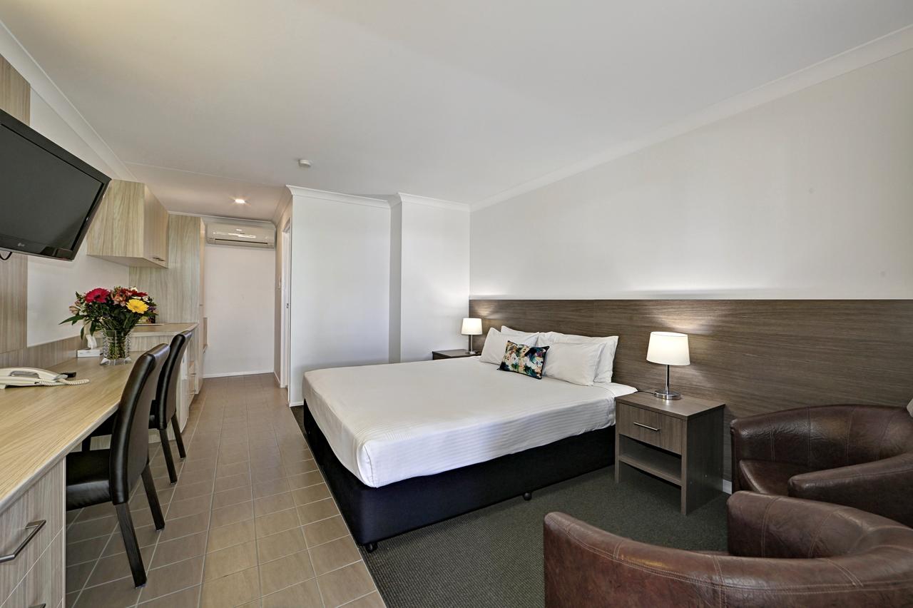 Byrnestown QLD Accommodation Asia