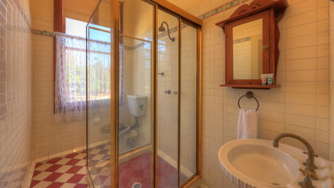 The Park Motel - Accommodation Guide 2