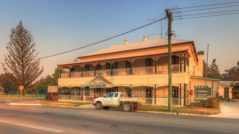 The Park Motel - Accommodation Guide 7