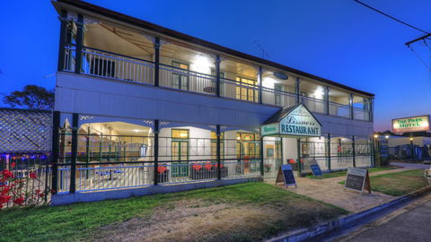The Park Motel - Accommodation Guide 9